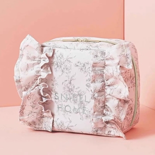 日单 杂志附录款 荷叶花边刺绣化妆包 收纳包便携旅行包 洗漱包