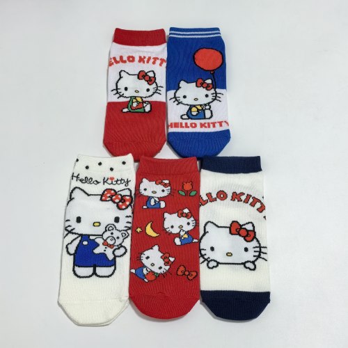 日单 26新款可爱卡通HelloKitty 成人袜子 短袜