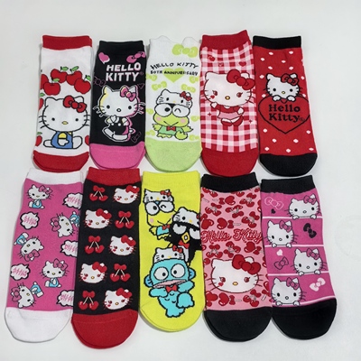 日单 可爱卡通三丽家HelloKitty大眼蛙 成人袜子 短袜