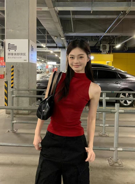红色半高领无袖背心女2025春夏辣妹性感紧身显瘦短款内搭上衣外穿