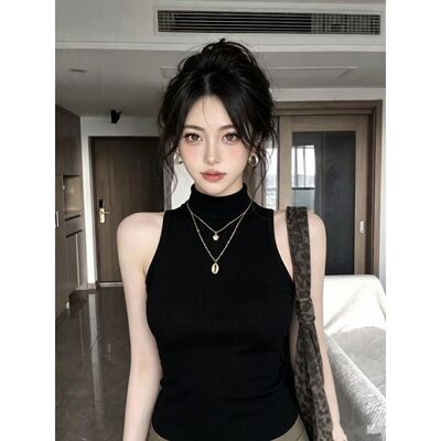 2026新款辣妹风设计感露肩女装夏季修身显瘦上衣