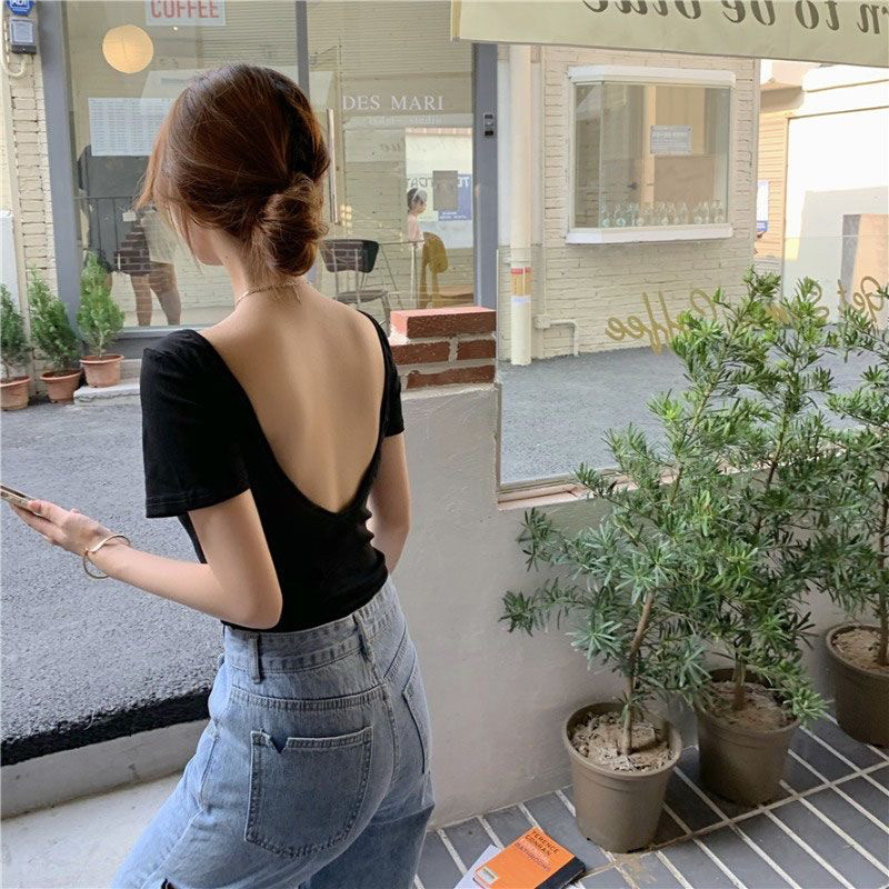 短袖t恤女夏季独特设计显瘦别致韩版超辣大露背打底衫上衣潮