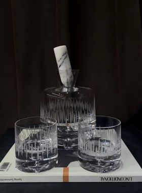 现代简约创意水晶玻璃高端酒具组合摆件样板间水吧区茶几桌面酒具