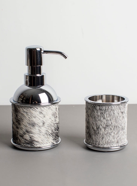 现代简约不锈钢创意卫浴组合摆设样板间售楼处高端卫生间卫浴摆件