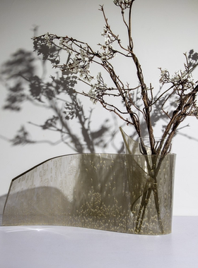 现代简约意式极简亚克力夹丝创意艺术花器样板间餐桌茶几花瓶摆设