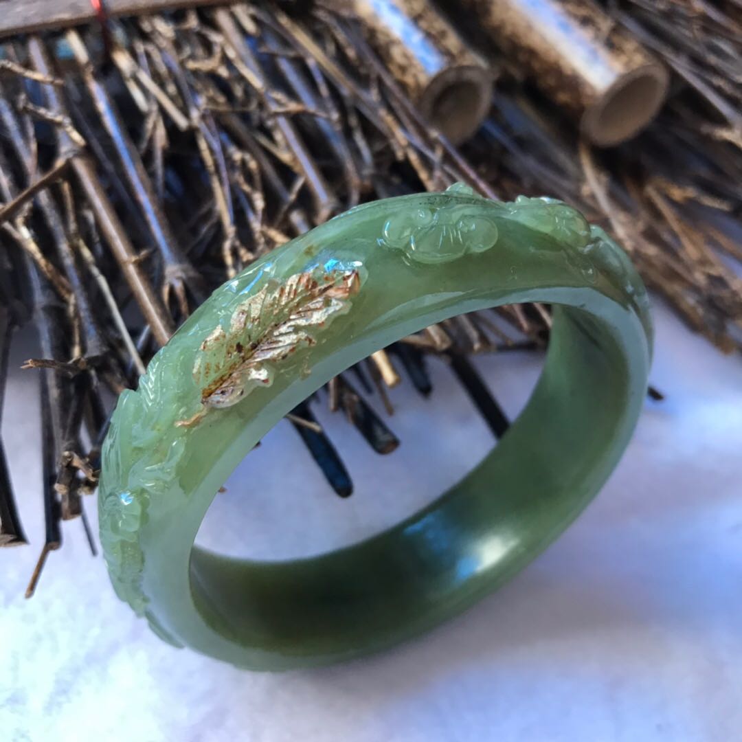 凤戏牡丹析木河磨雕刻天然岫玉