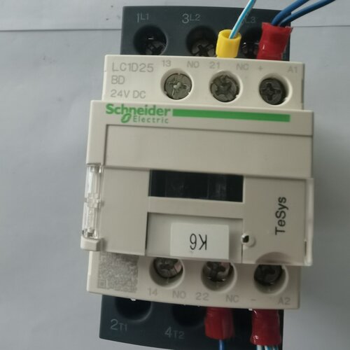 全新LC1D25 BD接触器，24V DC电压。实议价