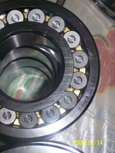 NSK日本进口轴承23222EAE4S11 23224CAME4 C3 23226 23228 23220