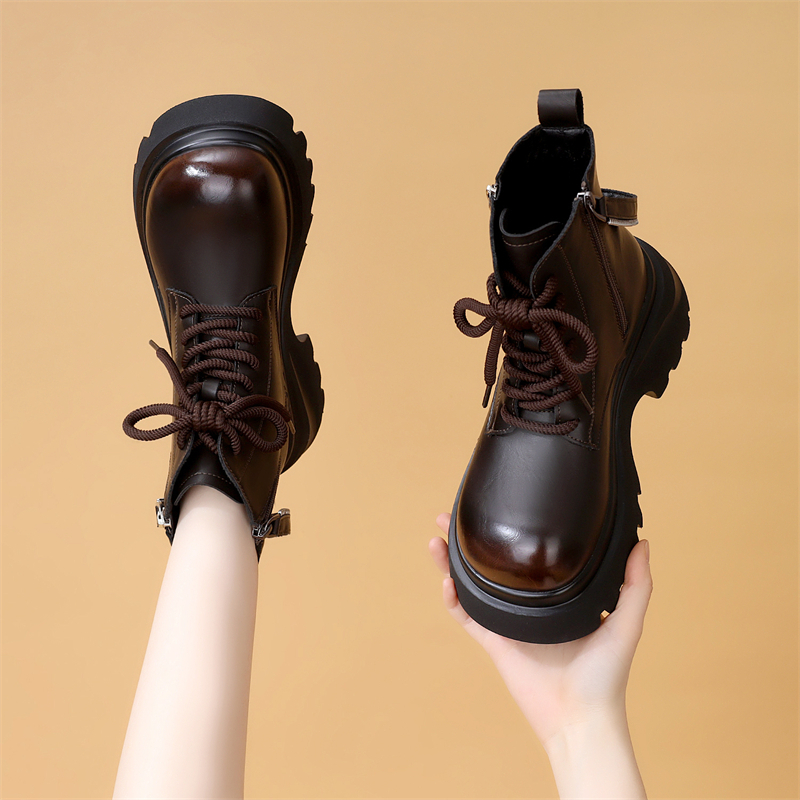 英伦风气质马丁靴女小个子增高