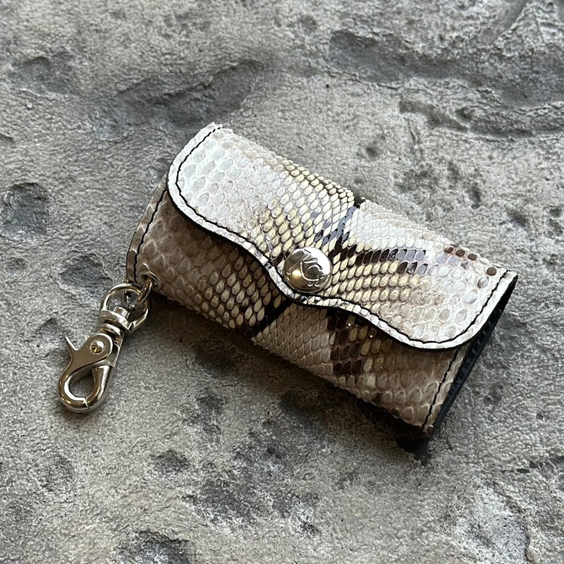 官方代理日本KC,s 天然蟒蛇皮配牛皮美式休闲复古三连钥匙包