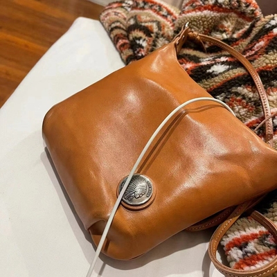 日本正品REDMOON休闲斜挎包牛皮