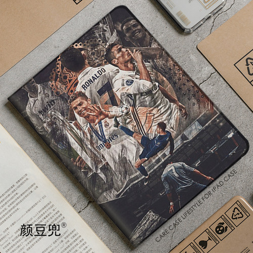C罗纳尔多ipad10.2适用air3/4/5第十代10.9寸保护套matepad pro11笔槽mini45/6小米5华为M6荣耀v8Pro足球周边