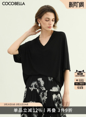 COCOBELLA慵懒风微透视V领黑色短袖T恤女蝙蝠袖针织衫TS7081-2