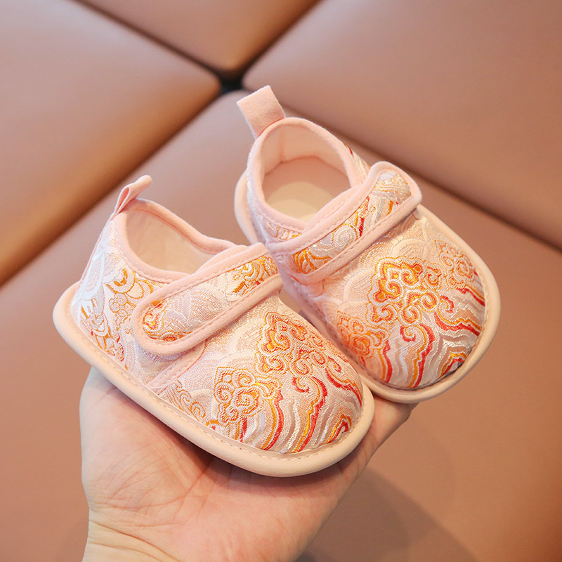 宝宝布鞋周岁鞋子婴儿鞋1到2岁