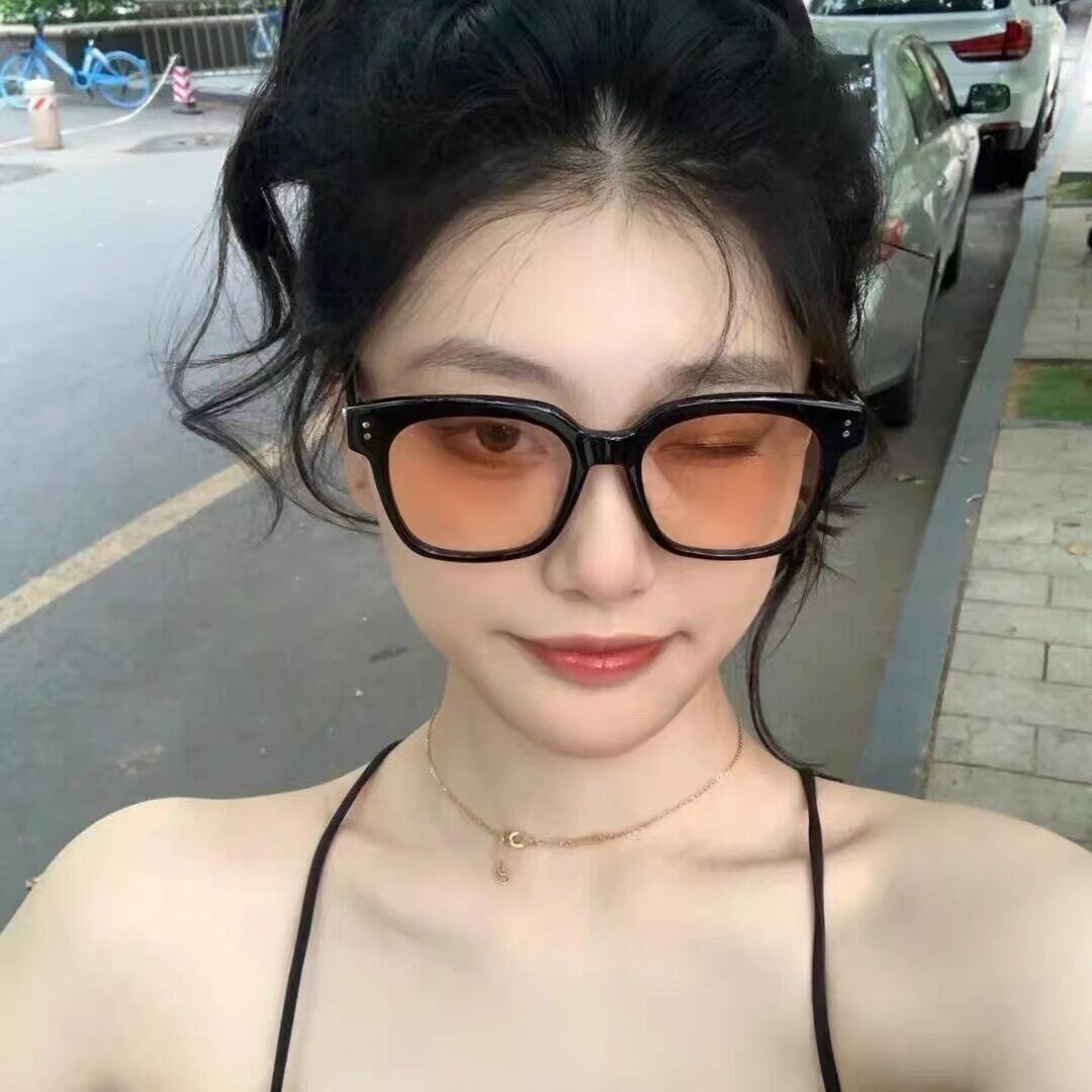 家火爆浅青太阳镜女潮复古
