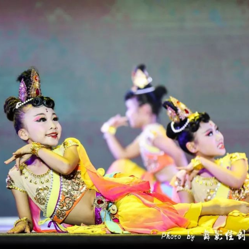儿童飞天演出服敦煌舞蹈反弹琵琶古典舞吉祥天女少儿群舞丝路天音