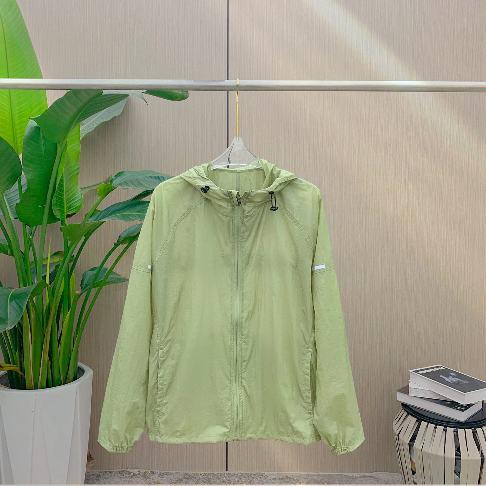 休闲百搭短款薄款显瘦防晒外套