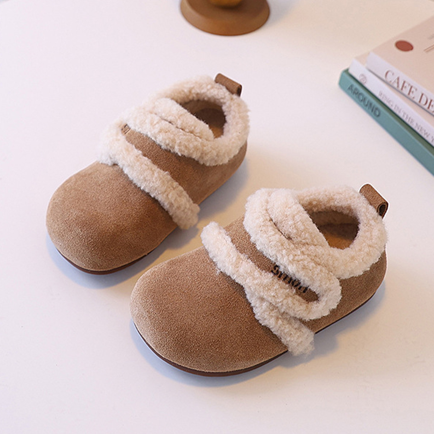 儿童毛毛鞋女童超好看冬鞋2025新款加绒保暖勃肯鞋宝宝二棉鞋软底