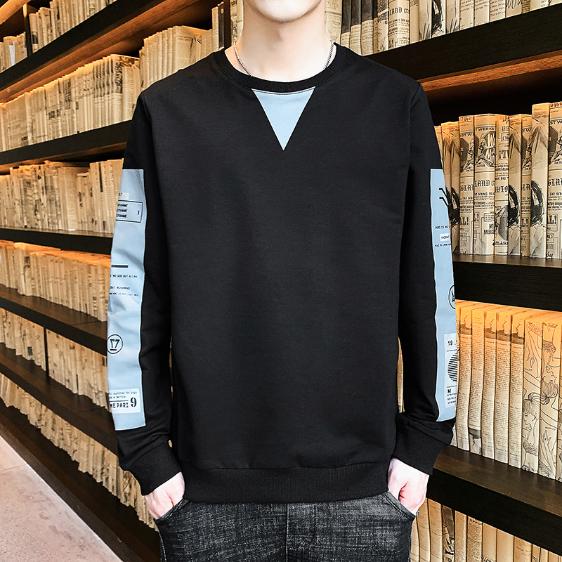 New men's round collar sweater in spring and Autumn