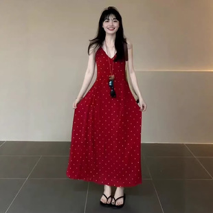 法式v领吊带连衣裙子女夏季2026新款夏日绝美海边度假风无袖长裙