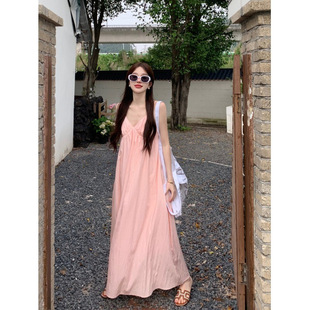 沙滩长裙子 v领宽松显瘦无袖 海边度假风粉色吊带连衣裙女夏季 法式