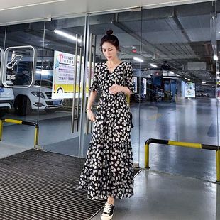 2024连衣裙女夏新款 收腰显瘦气质碎花邹菊雪纺小心机复古长裙子