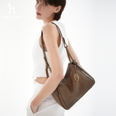 Hazzys哈吉斯纯色单肩斜挎包女士时尚 休闲通勤手拎挂耳包潮流简约