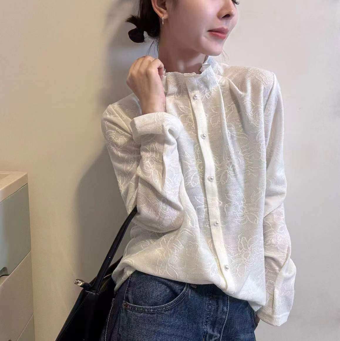 韩系早春新款荷叶边褶皱领蕾丝提花珍珠扣洋气上衣小衫女