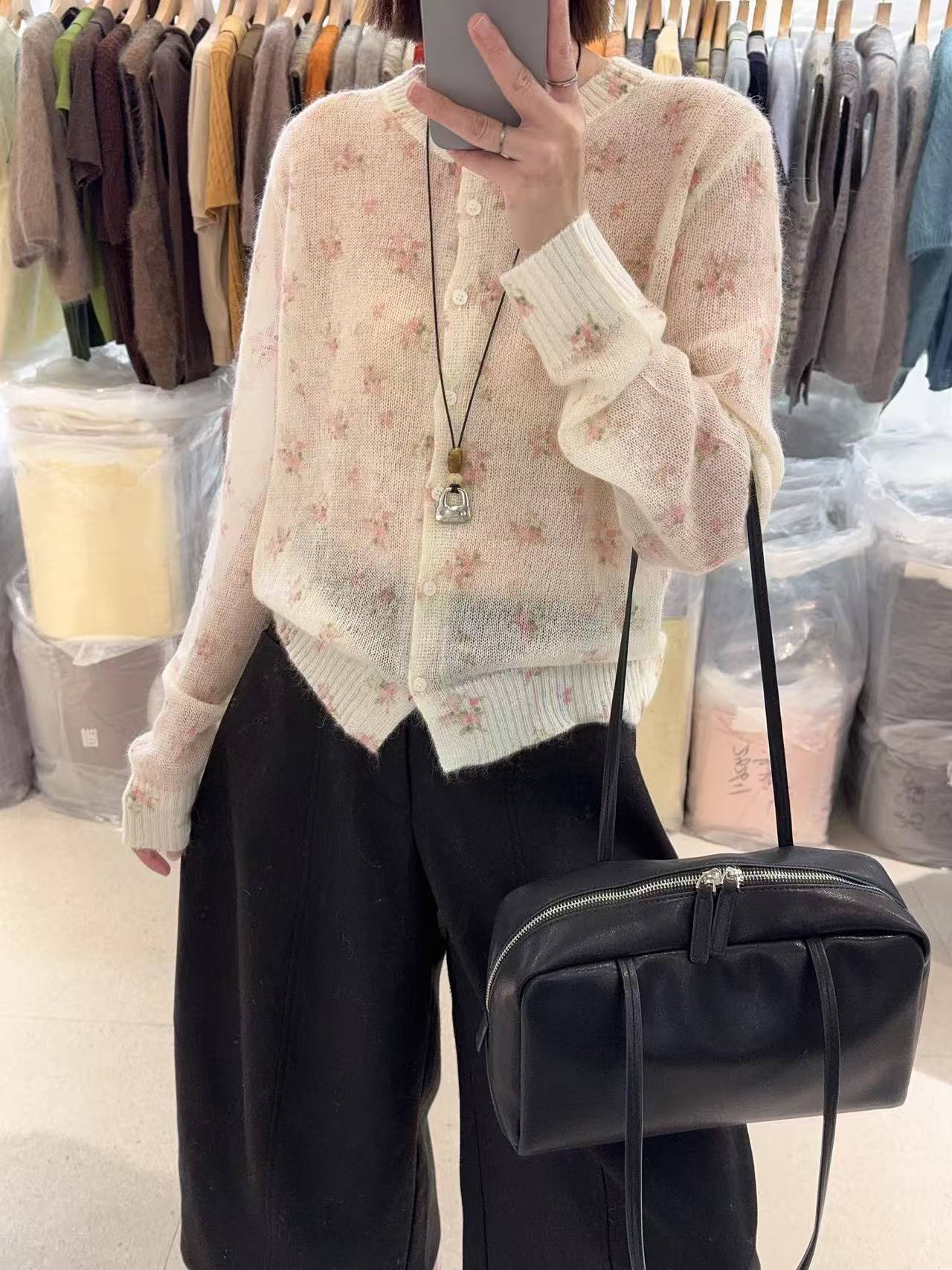 圆领碎花长袖针织开衫女秋季新款宽松显瘦百搭毛衣外套上衣3065
