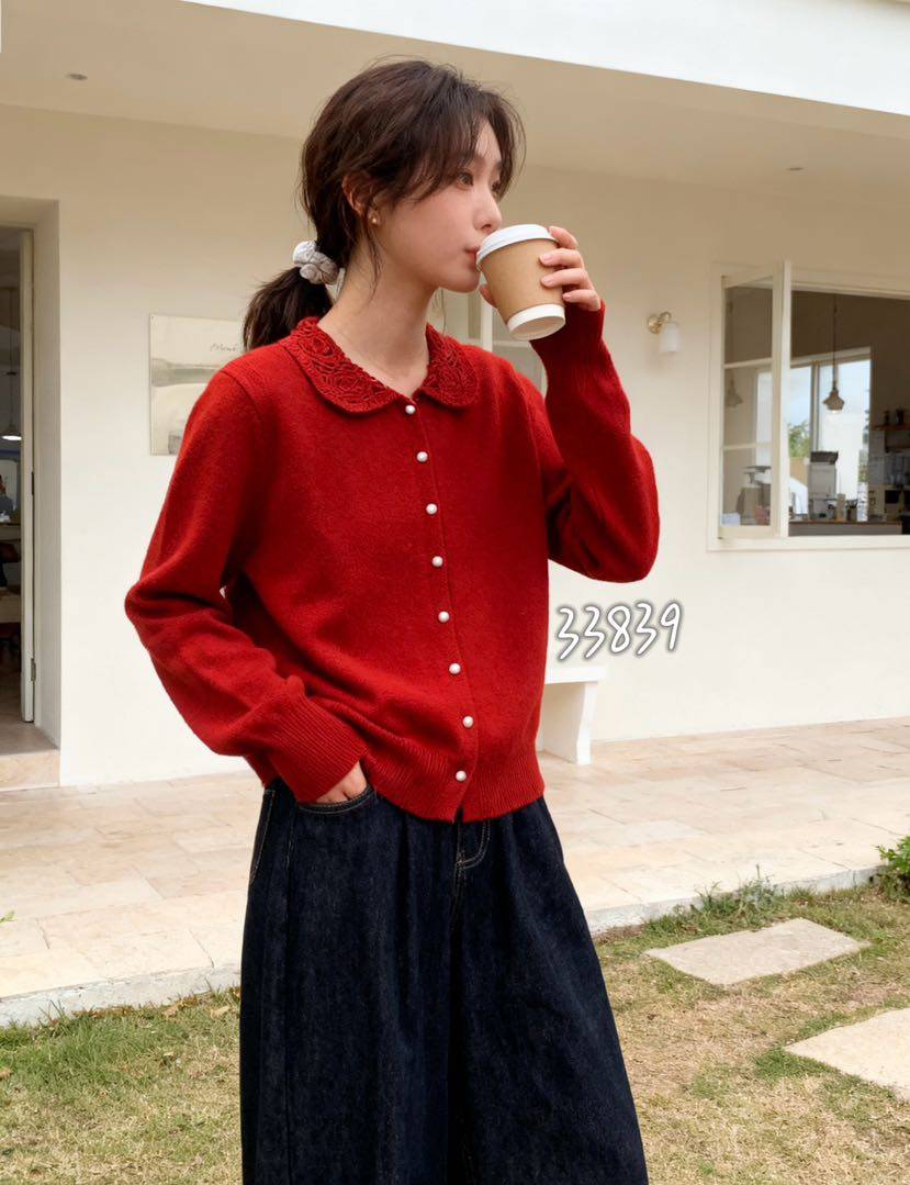 韩系新款钩花娃娃领针织开衫女软糯洋气百搭毛衣外套上衣M33839