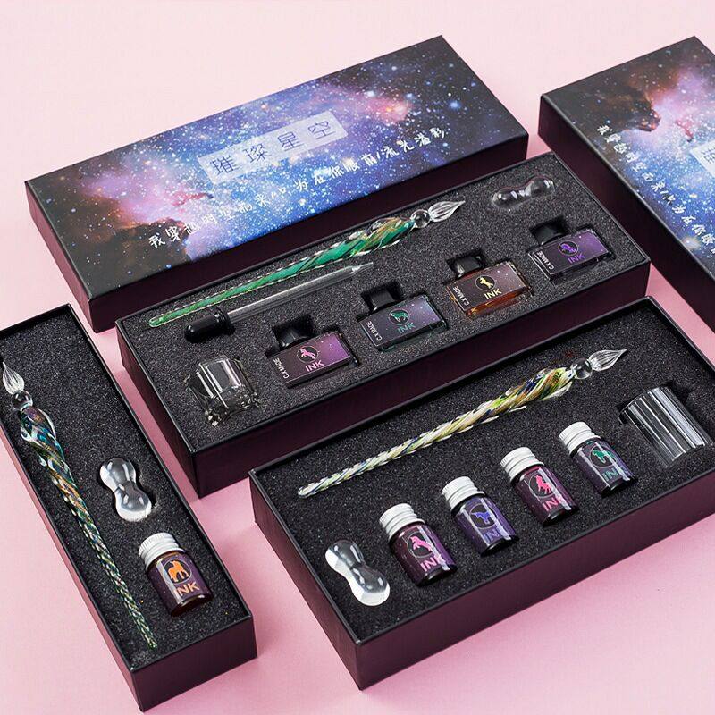 玻璃笔蘸水笔彩虹梦幻星空墨水套装复古学生钢笔盒装手工水晶笔沾水古风网红琉璃彩色沾墨12星座彩墨礼物|ruв категории электронный словарь/электрический бумажных книг/канцелярские принадлежности, ручки/пишущий инструмент, 蘸水笔 - от Buy2taobao.com для оказания профессиональной услуги покупки агента Taobao
