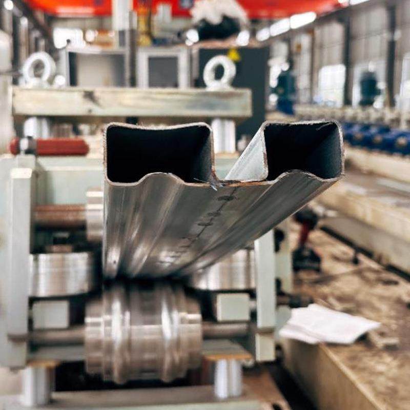 汽车防撞梁滚压冷弯成型设备生产线冷弯成型机厂家,机械设备,电子产品制造设备,淘宝优惠券,粉丝福利购,淘宝优惠卷