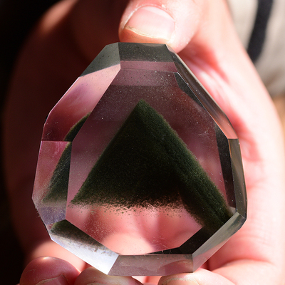 原石手把件金字塔节节高绿幽灵