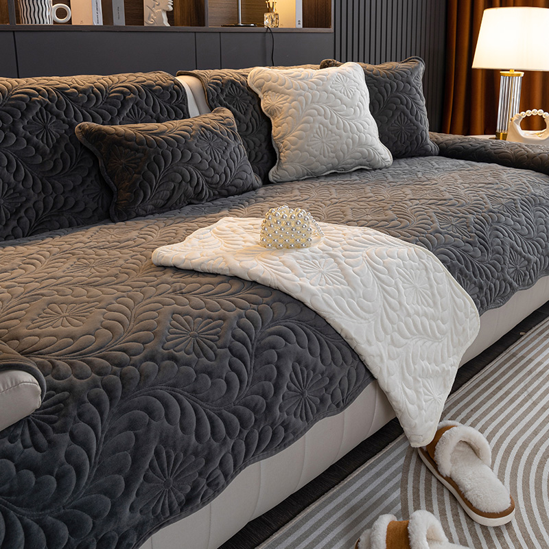 毛绒面料不掉毛不掉色沙发垫