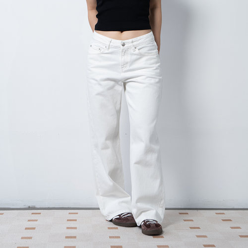 宽松女士白色适中阔腿