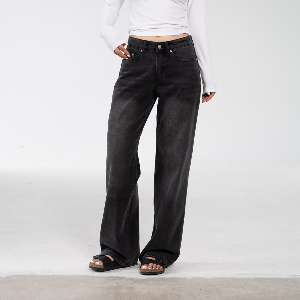 黑灰上身太绝了哈适中四季