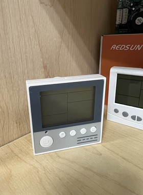 家用空气能热泵热水器显示屏：TYOE：RS1302-FDS