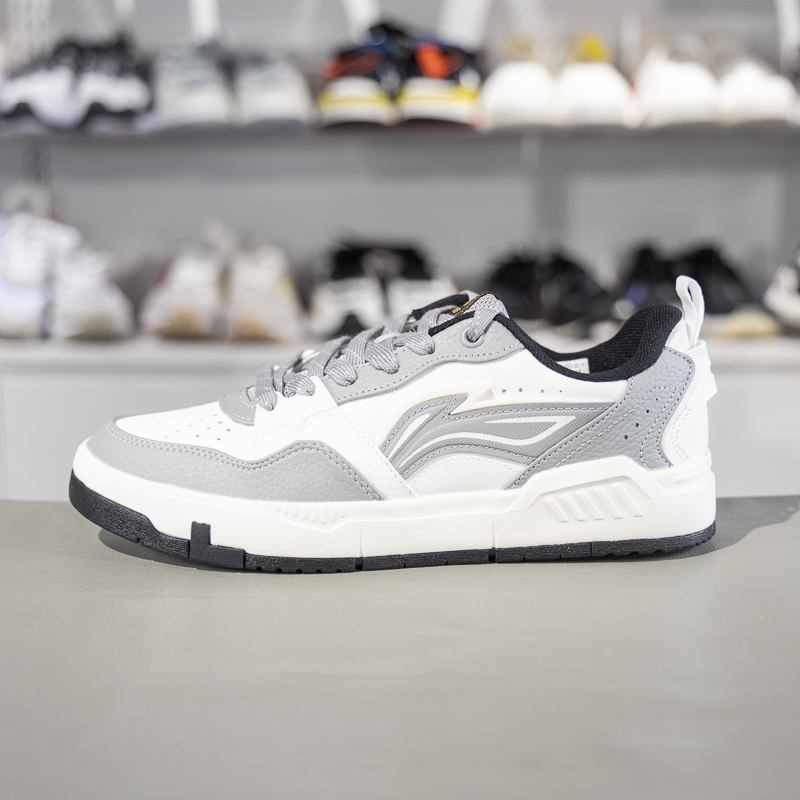 李宁车缝线系带男子低帮休闲鞋