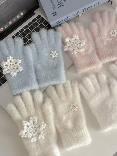 雪花保暖手套毛绒加绒少女心可爱甜美氛围感冬季2024新款ins潮