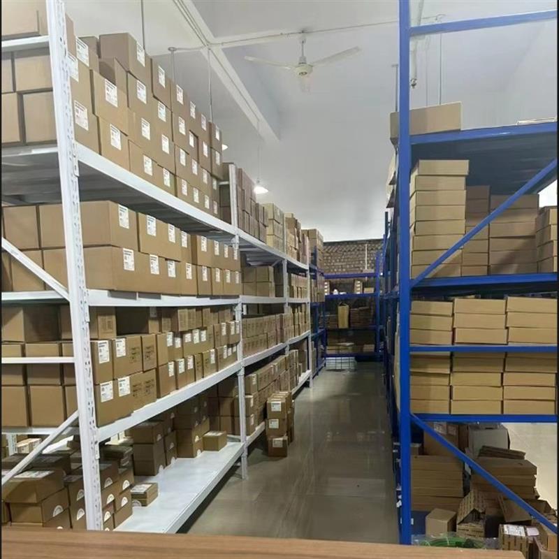 议价西门子6ES73221BH010AA0S7300数输入输出模块6ES7322-1BH01-0