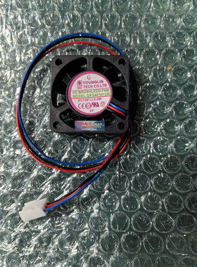DFS401012M DC12V 0.8W 原装正品40*40*10MM轴流风扇静音三线散热