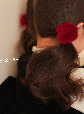 黄小妞韩系手工毛绒发圈女红色毛球发绳氛围感秋冬新年发饰