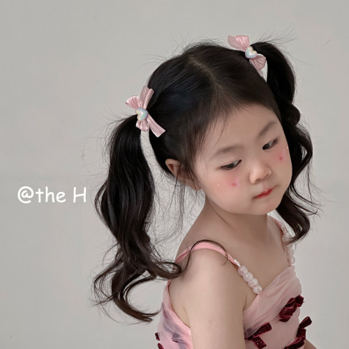 可爱粉色蝴蝶结双马尾女童发绳