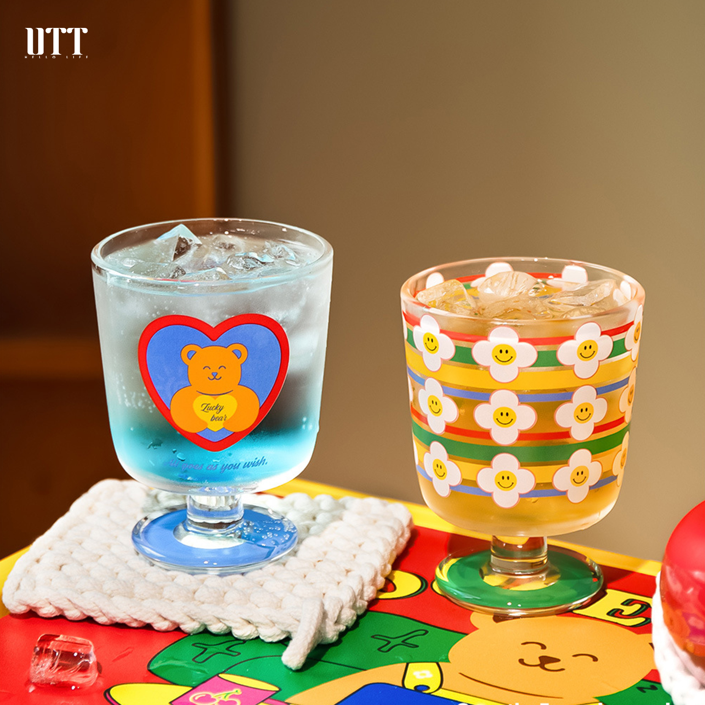 ins潮可爱高脚玻璃杯家用咖啡杯