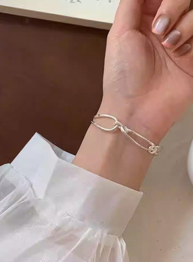 轻奢小众冷淡风绳结手链女百搭
