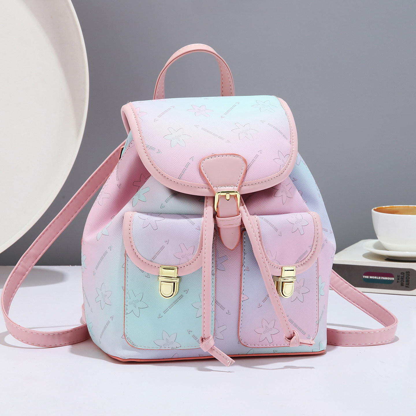 女童出游双肩包儿童女孩公主春游小号背包轻便高颜值休闲旅游包包