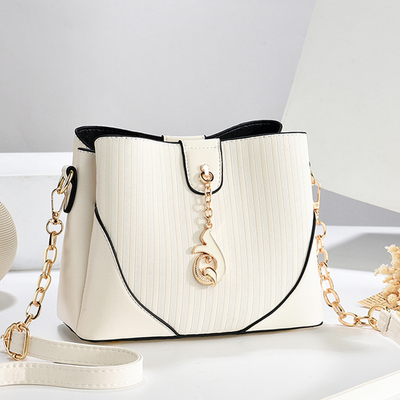 韩版休闲水桶包时尚百搭斜挎小包