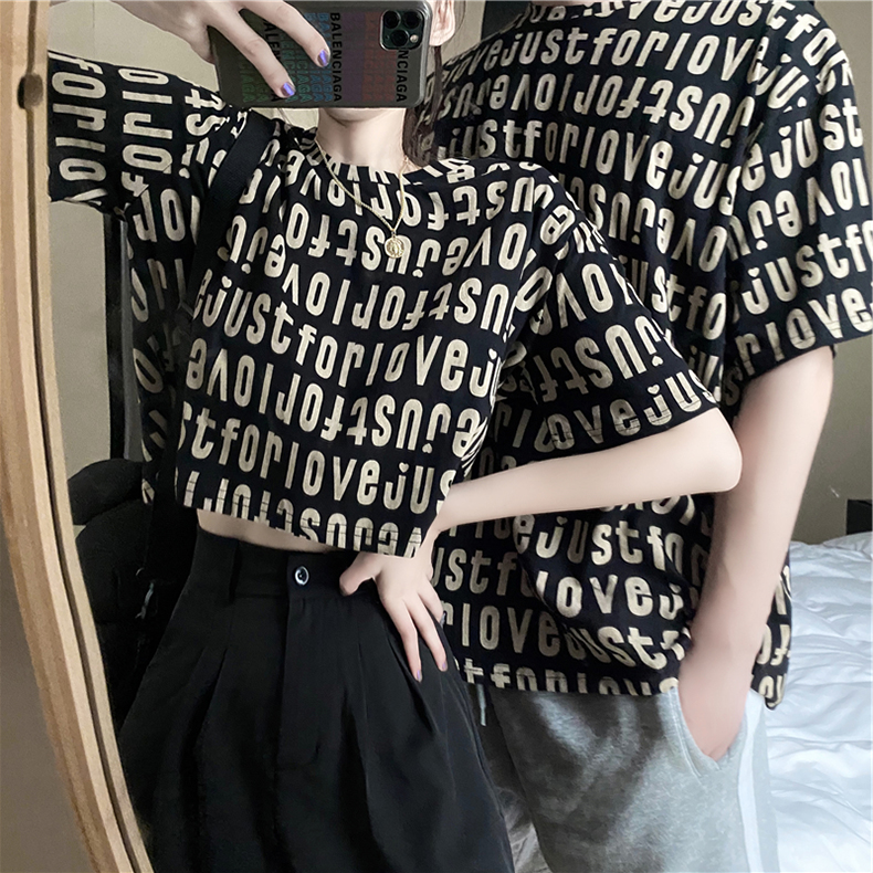 Short sleeve T-shirt women's loose new design sense big edition Street blowing couple's dress