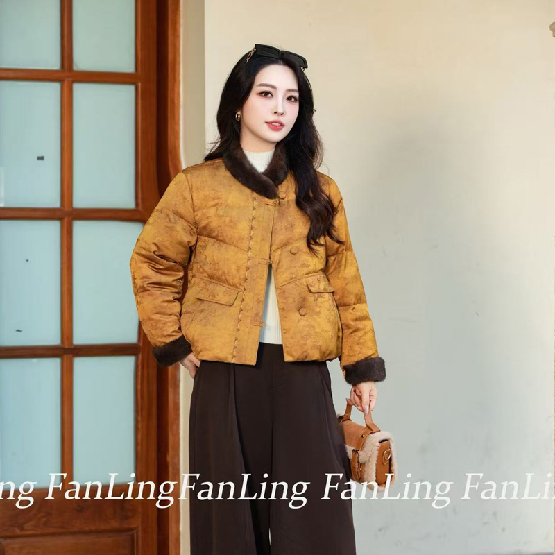 梵玲955新款2025冬季时尚国风毛领短款白鸭绒羽绒服加厚外套溪蔻