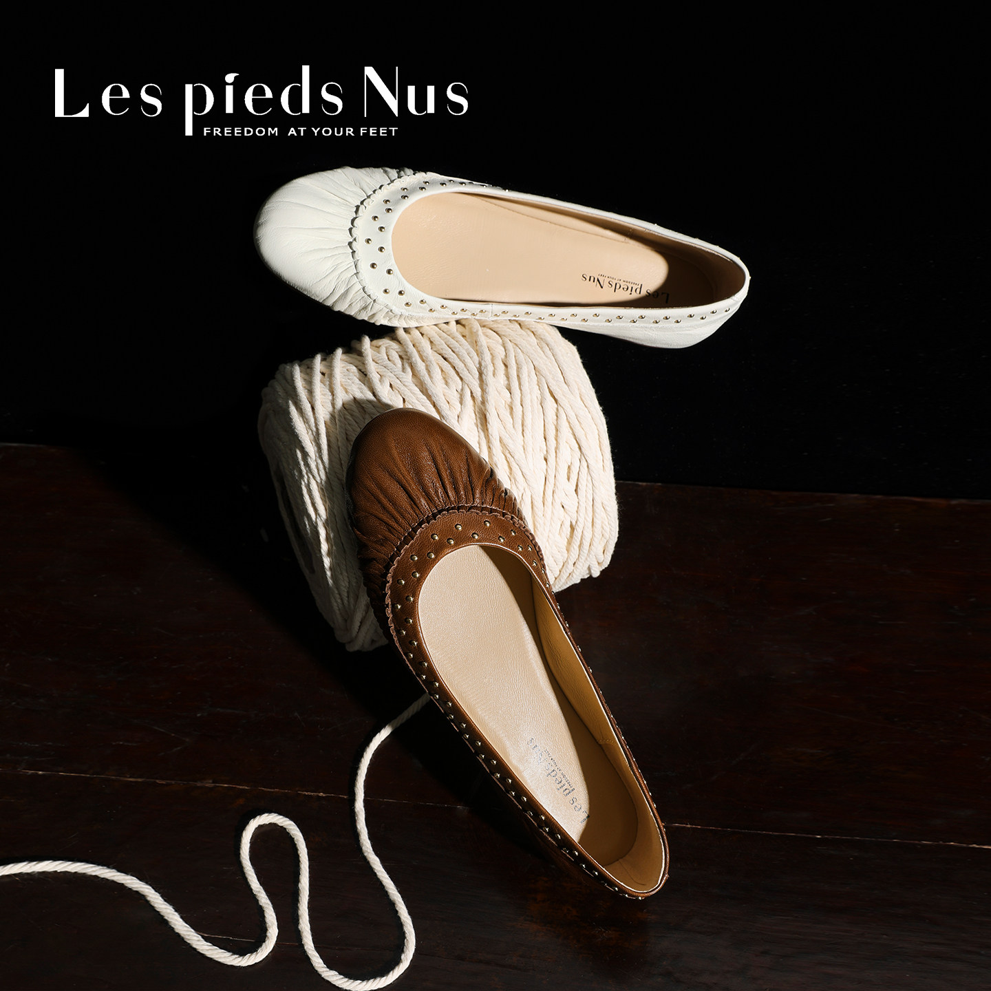 Les Pieds Nus |云感·羊皮|手工捏褶钉珠 一脚蹬浅口芭蕾单鞋女